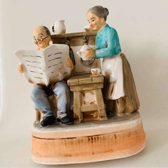 Vintage Sankyo Like Home 3D Musical Box Japan - Picture 2 of 11